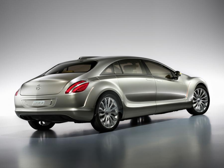  Mercedes-Benz F700 Concept 2007 года  (фото 19 из 41)